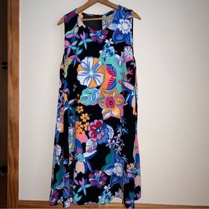Halogen Floral Mini Dress
• Size XXL